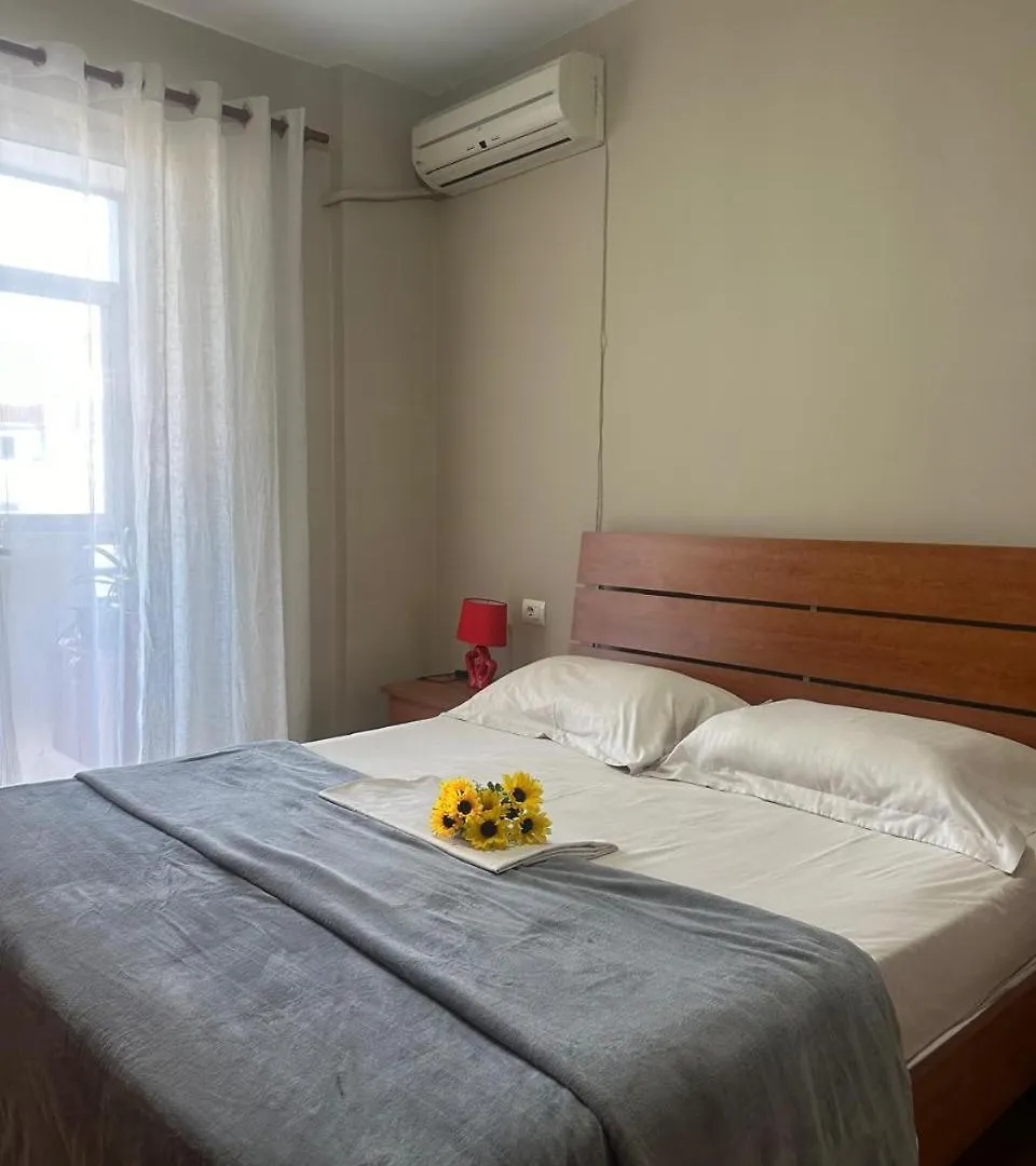 Lägenhet Turdiu Center Apart Tirana