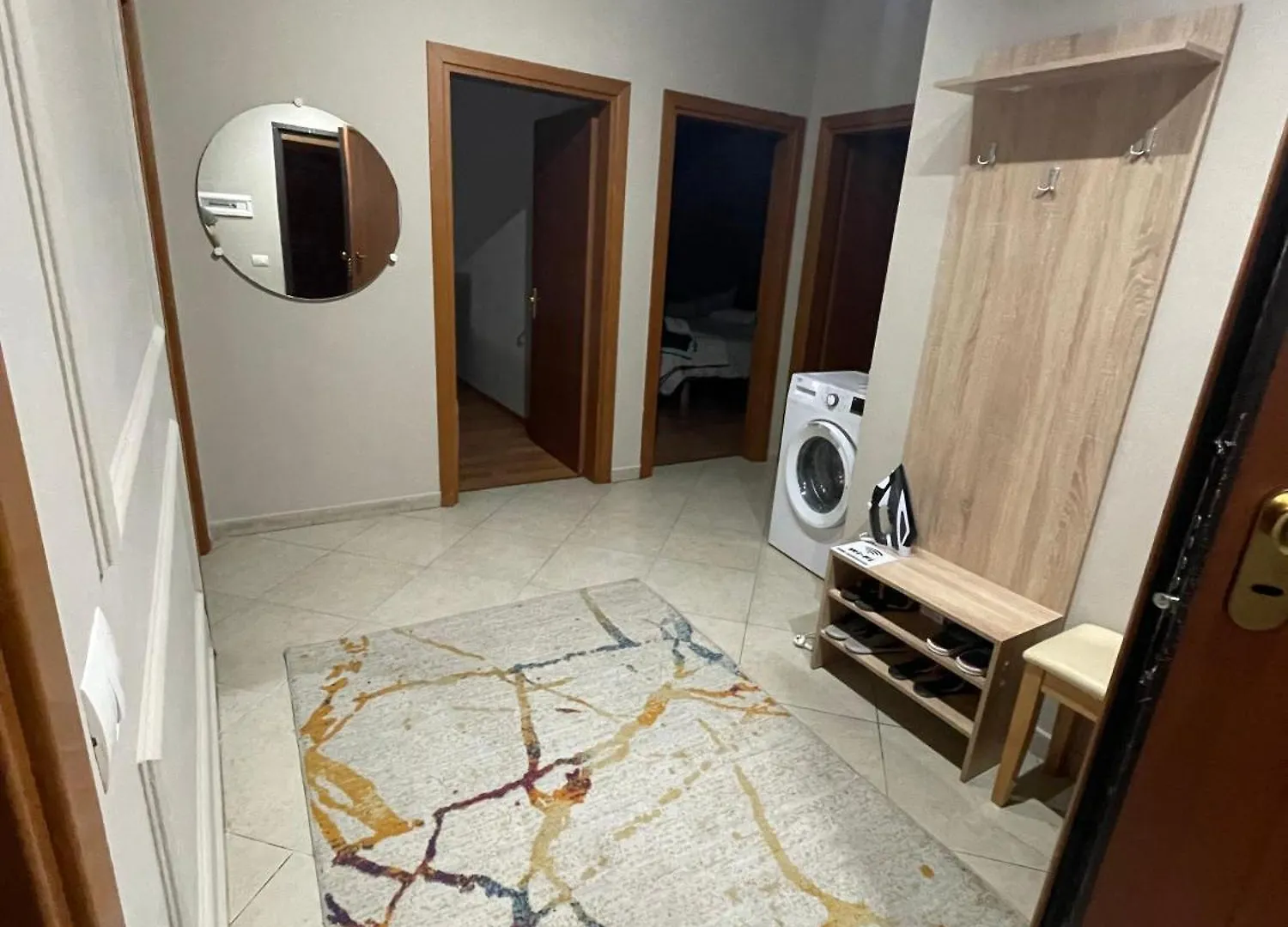 Turdiu Center Apart Tirana Albanien